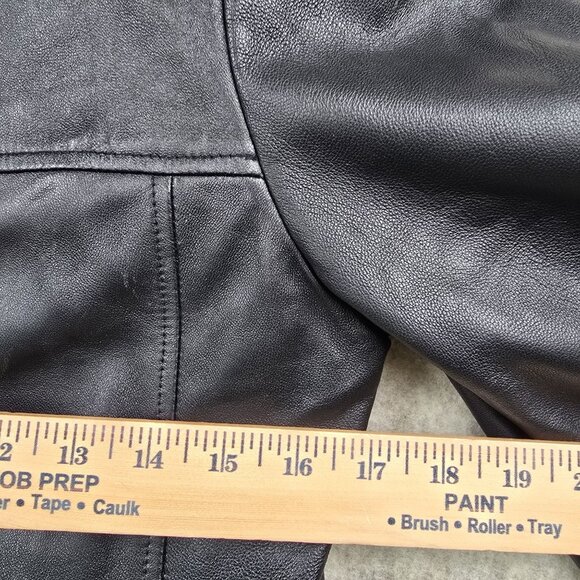 Valerie Stevens Women’s Black Genuine Lamb Leather Jacket Medium Button Front - Picture 12 of 13